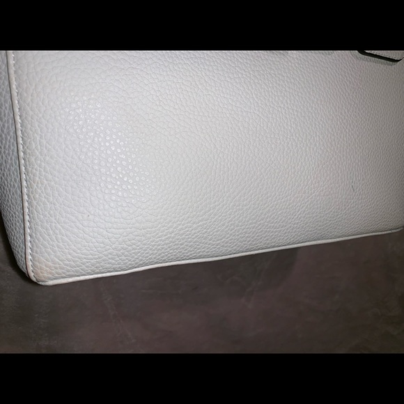 White leather purse - Picture 2 of 4